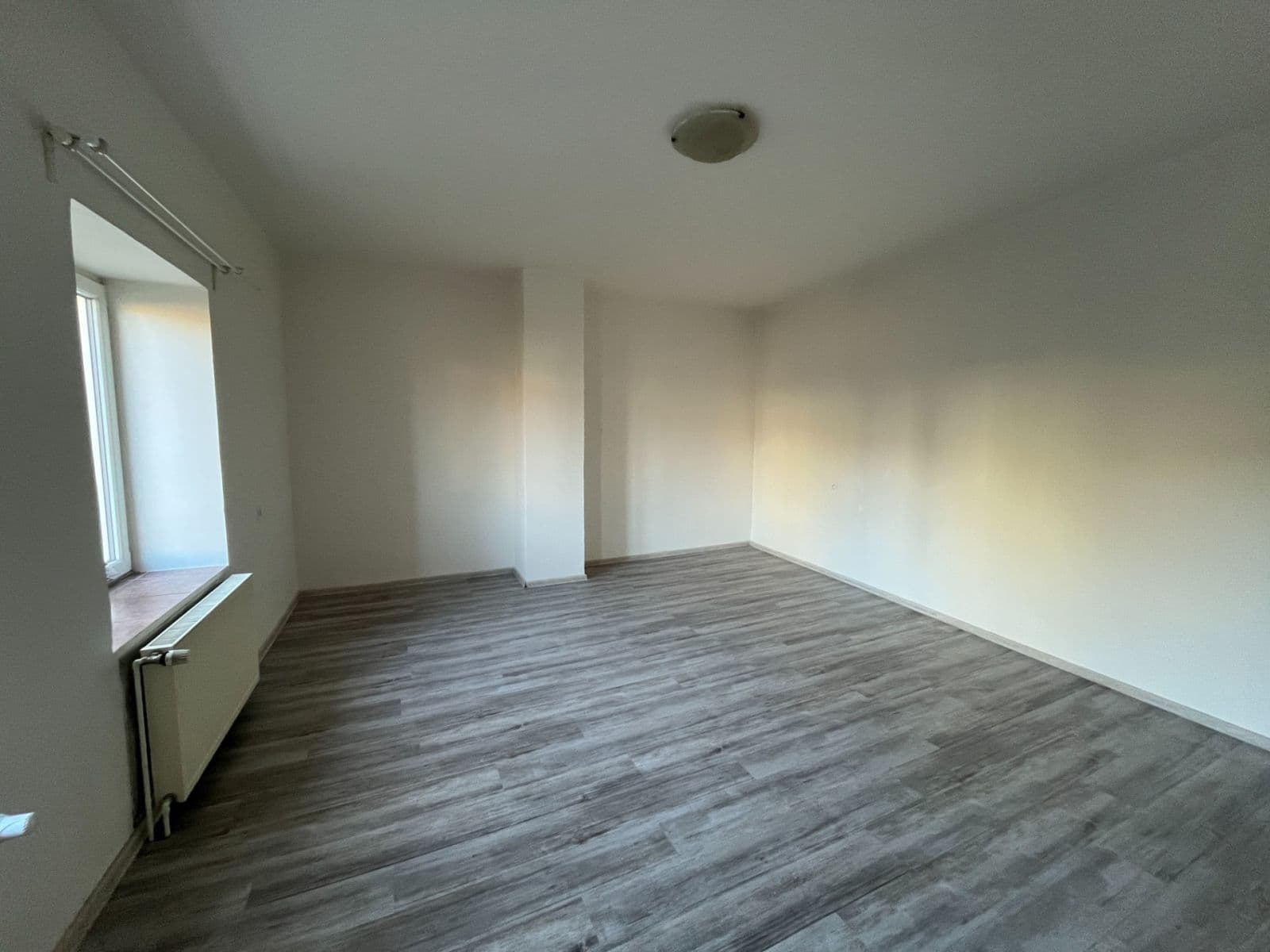 Prenájom bytu 3-izbový 150 m², Svatojiřská, Libušín, Středočeský kraj Prenájom bytu 3-izbový 150 m², Svatojiřská, Libušín, Středočeský kraj