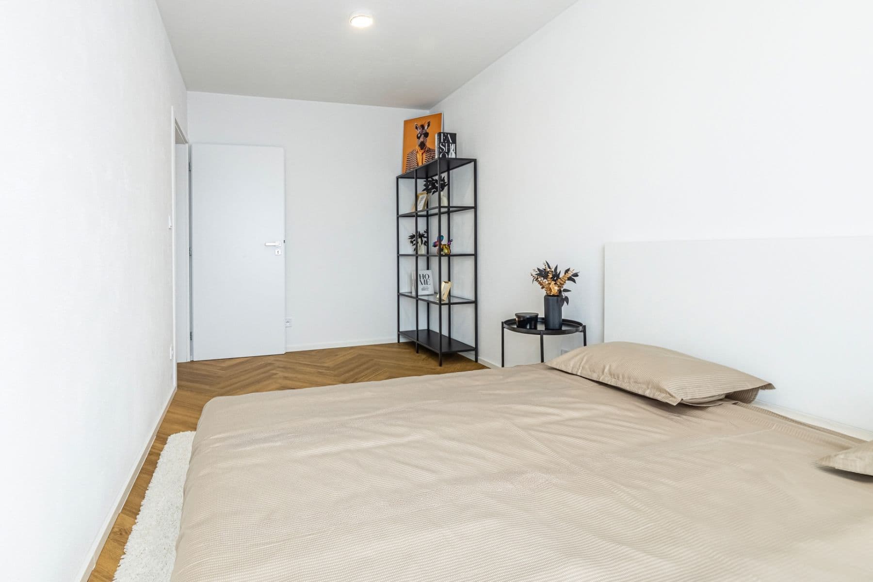 Predaj bytu 4-izbový 80 m², Hrusická, Praha, Praha Predaj bytu 4-izbový 80 m², Hrusická, Praha, Praha