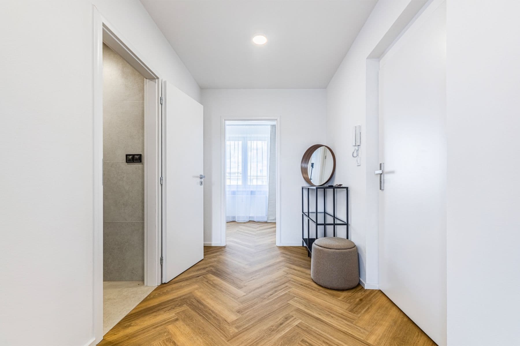 Predaj bytu 4-izbový 80 m², Hrusická, Praha, Praha Predaj bytu 4-izbový 80 m², Hrusická, Praha, Praha