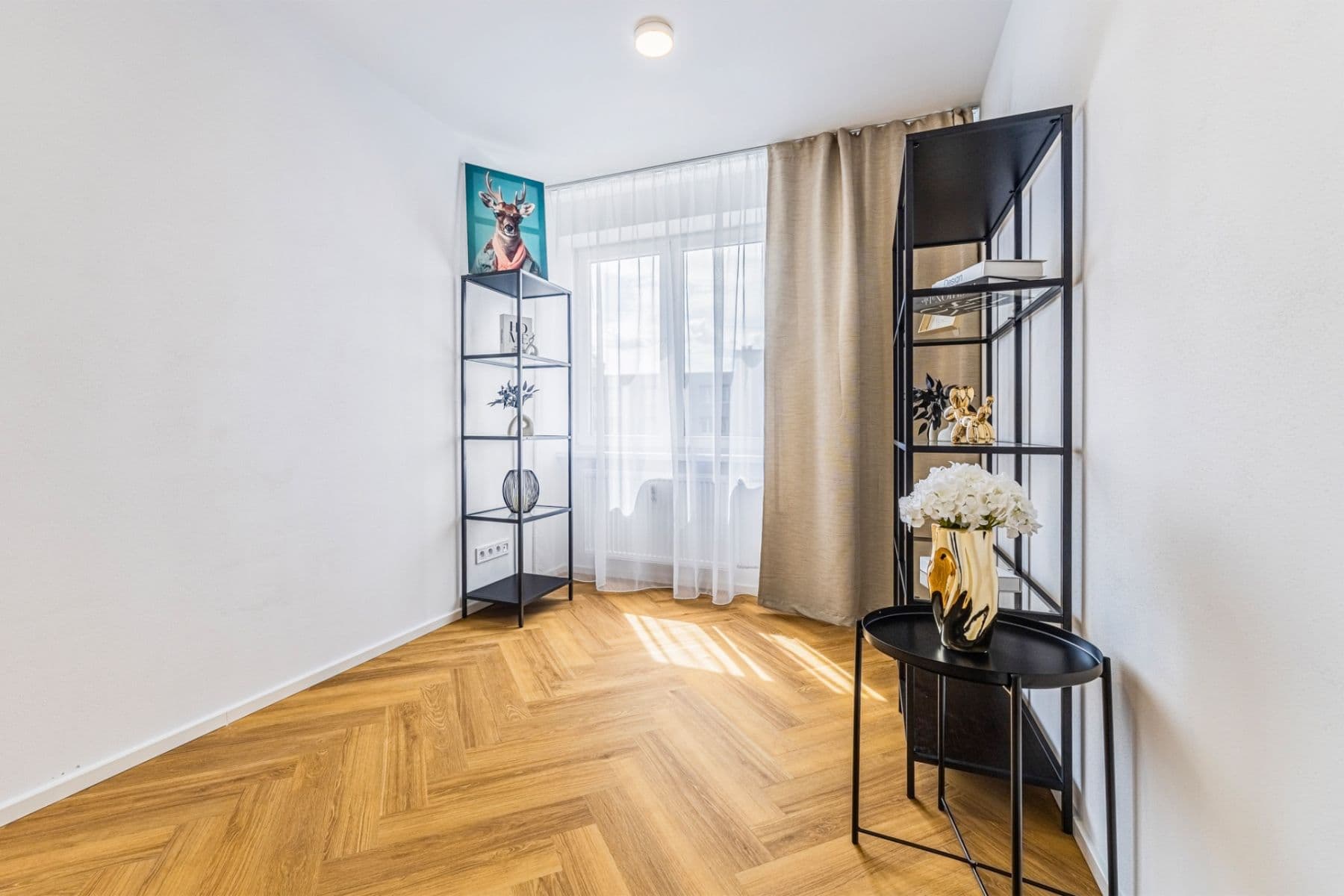 Predaj bytu 4-izbový 80 m², Hrusická, Praha, Praha Predaj bytu 4-izbový 80 m², Hrusická, Praha, Praha
