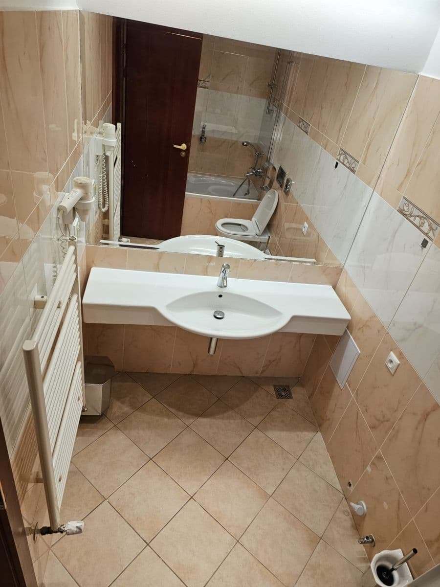 Prenájom bytu 2-izbový 48 m², Antolská, Petržalka, Bratislavský kraj Prenájom bytu 2-izbový 48 m², Antolská, Petržalka, Bratislavský kraj
