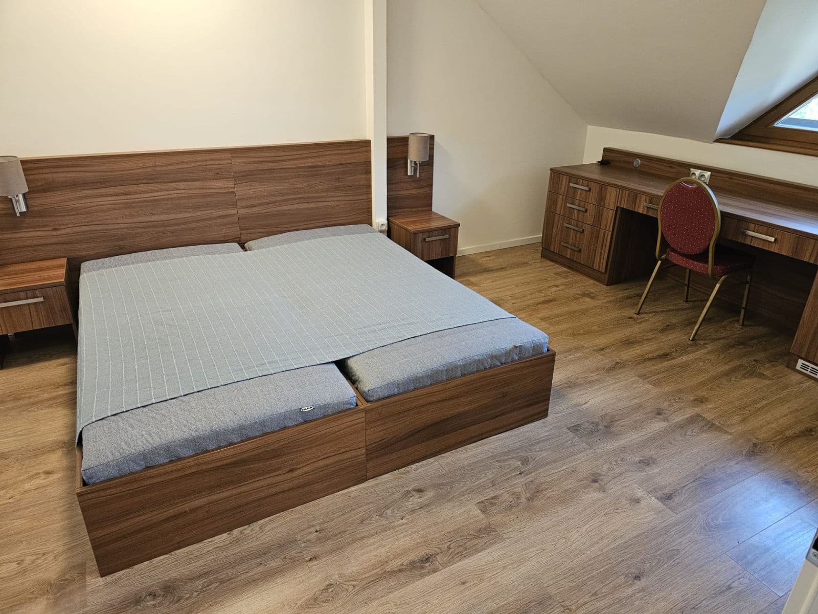 Prenájom bytu 2-izbový 48 m², Antolská, Petržalka, Bratislavský kraj Prenájom bytu 2-izbový 48 m², Antolská, Petržalka, Bratislavský kraj