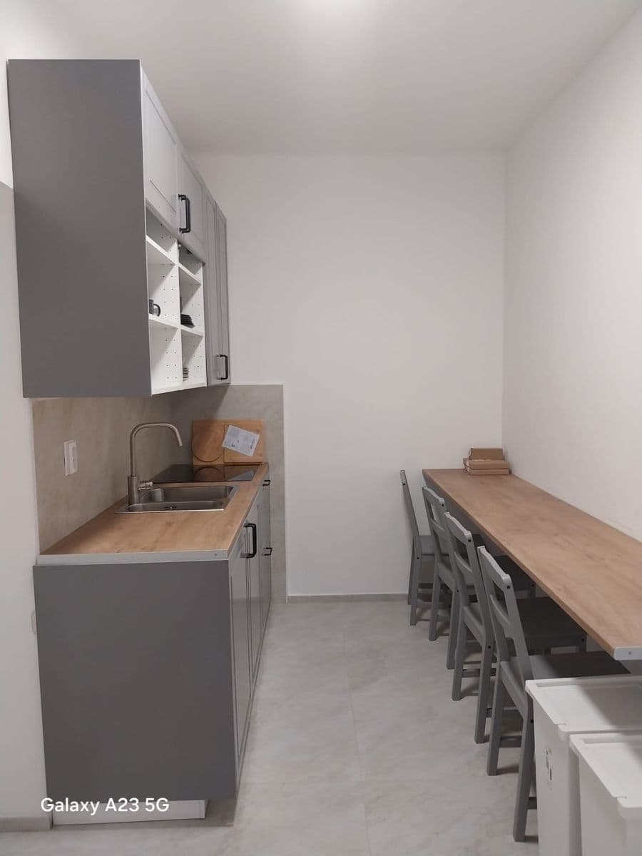 Prenájom domu 10 m², pozemek 7 m², Fügnerova, Jihlava, Kraj Vysočina Prenájom domu 10 m², pozemek 7 m², Fügnerova, Jihlava, Kraj Vysočina