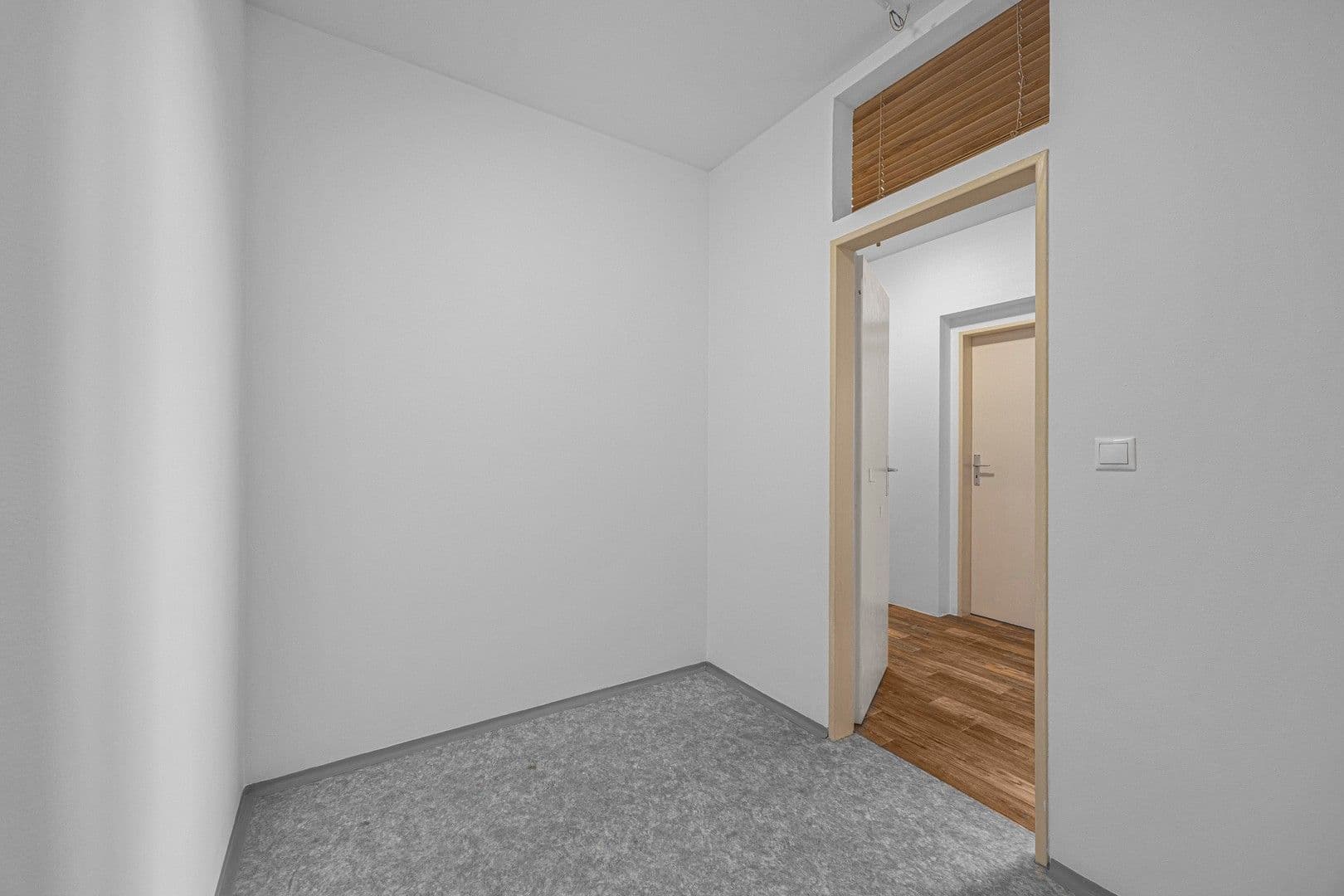 Prenájom bytu 2-izbový 56 m², K Netlukám, Praha, Praha Prenájom bytu 2-izbový 56 m², K Netlukám, Praha, Praha
