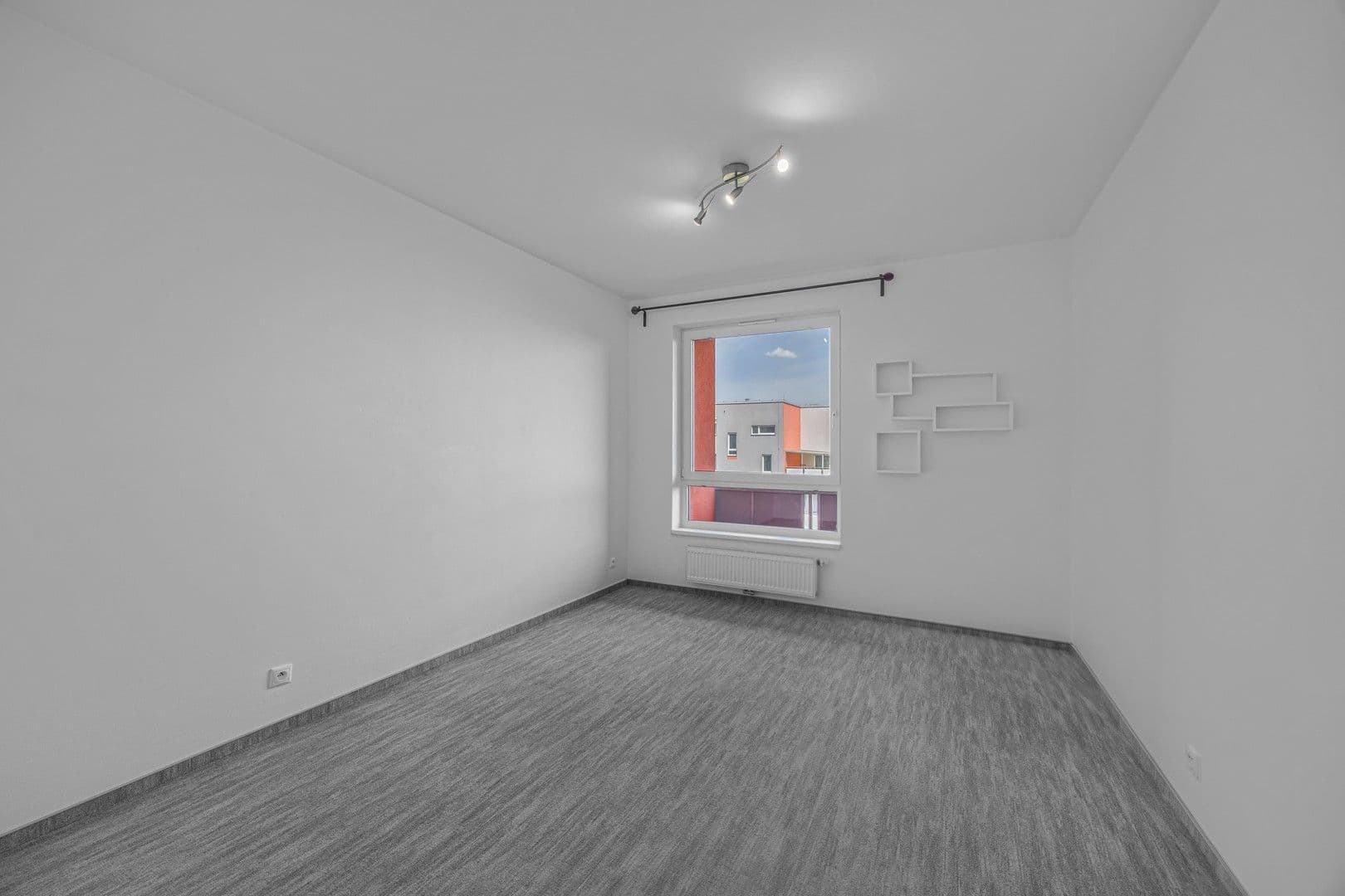 Prenájom bytu 2-izbový 56 m², K Netlukám, Praha, Praha Prenájom bytu 2-izbový 56 m², K Netlukám, Praha, Praha