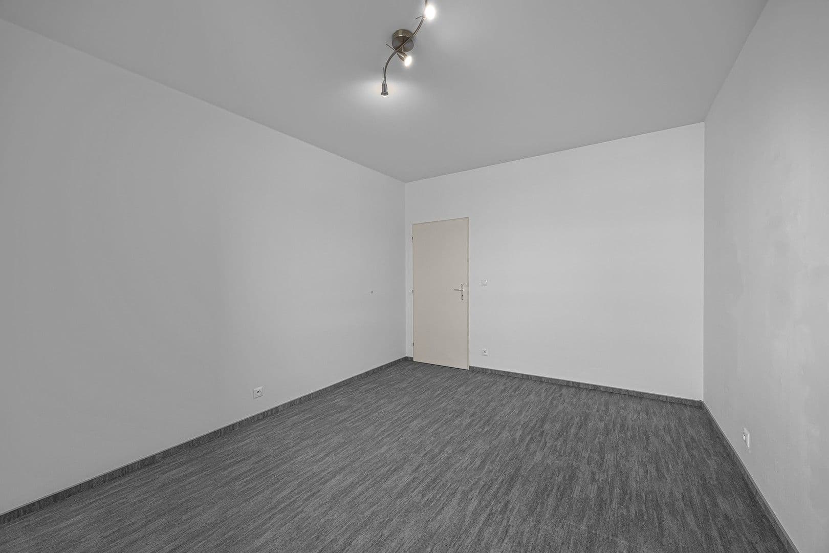 Prenájom bytu 2-izbový 56 m², K Netlukám, Praha, Praha Prenájom bytu 2-izbový 56 m², K Netlukám, Praha, Praha