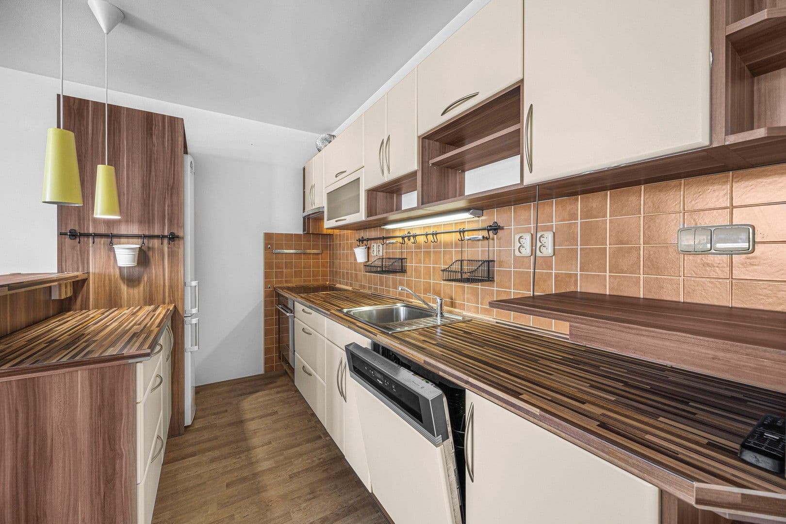 Prenájom bytu 2-izbový 56 m², K Netlukám, Praha, Praha Prenájom bytu 2-izbový 56 m², K Netlukám, Praha, Praha