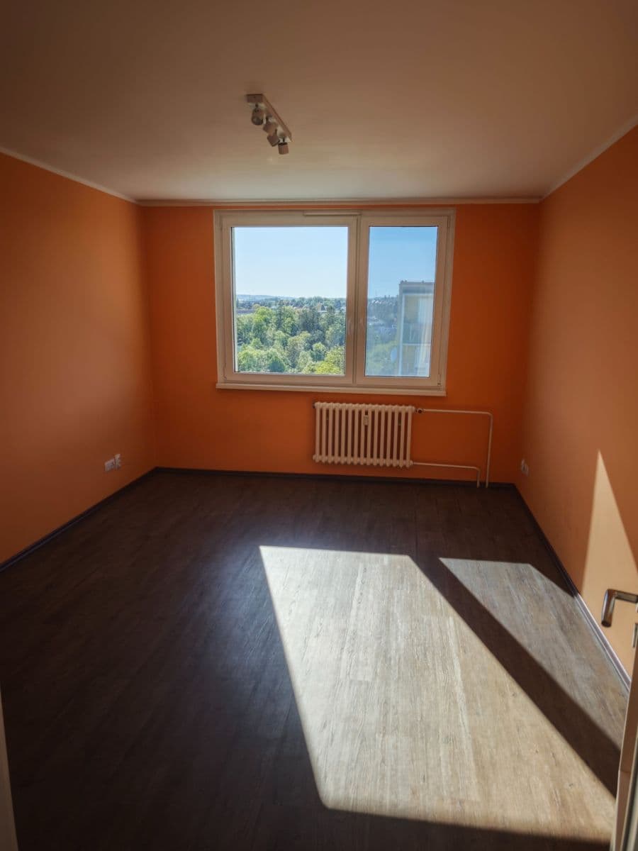 Prenájom bytu 3-izbový 76 m², Na Svahu, Třebíč, Kraj Vysočina Prenájom bytu 3-izbový 76 m², Na Svahu, Třebíč, Kraj Vysočina