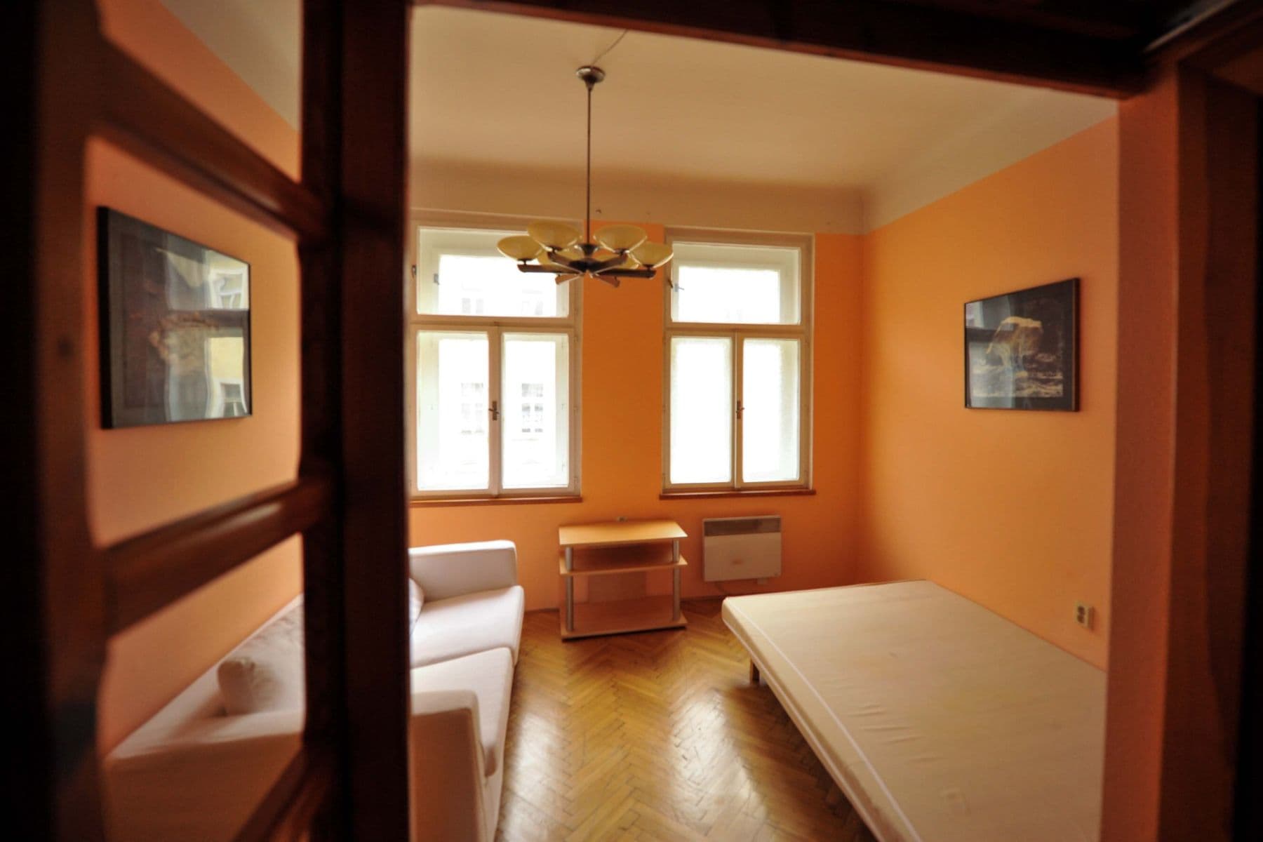 Prenájom bytu 1-izbový 33 m², Ježkova, Praha, Praha Prenájom bytu 1-izbový 33 m², Ježkova, Praha, Praha