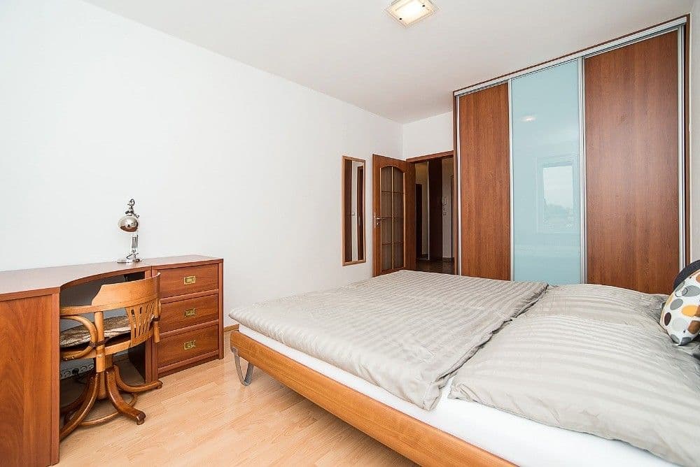 Prenájom bytu 2-izbový 52 m², Mattioliho, Praha, Praha Prenájom bytu 2-izbový 52 m², Mattioliho, Praha, Praha