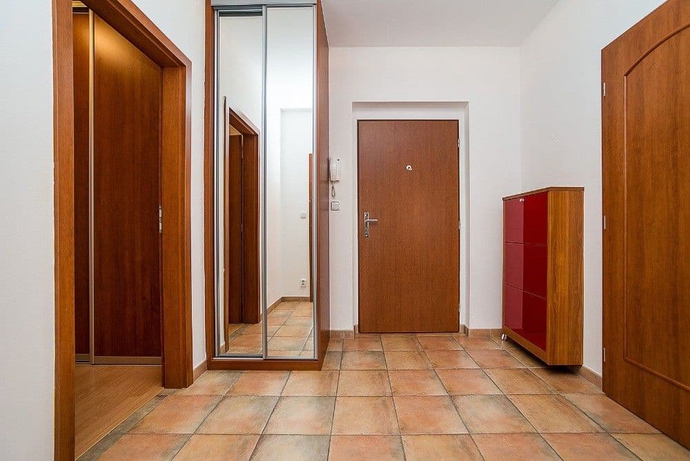Prenájom bytu 2-izbový 52 m², Mattioliho, Praha, Praha Prenájom bytu 2-izbový 52 m², Mattioliho, Praha, Praha
