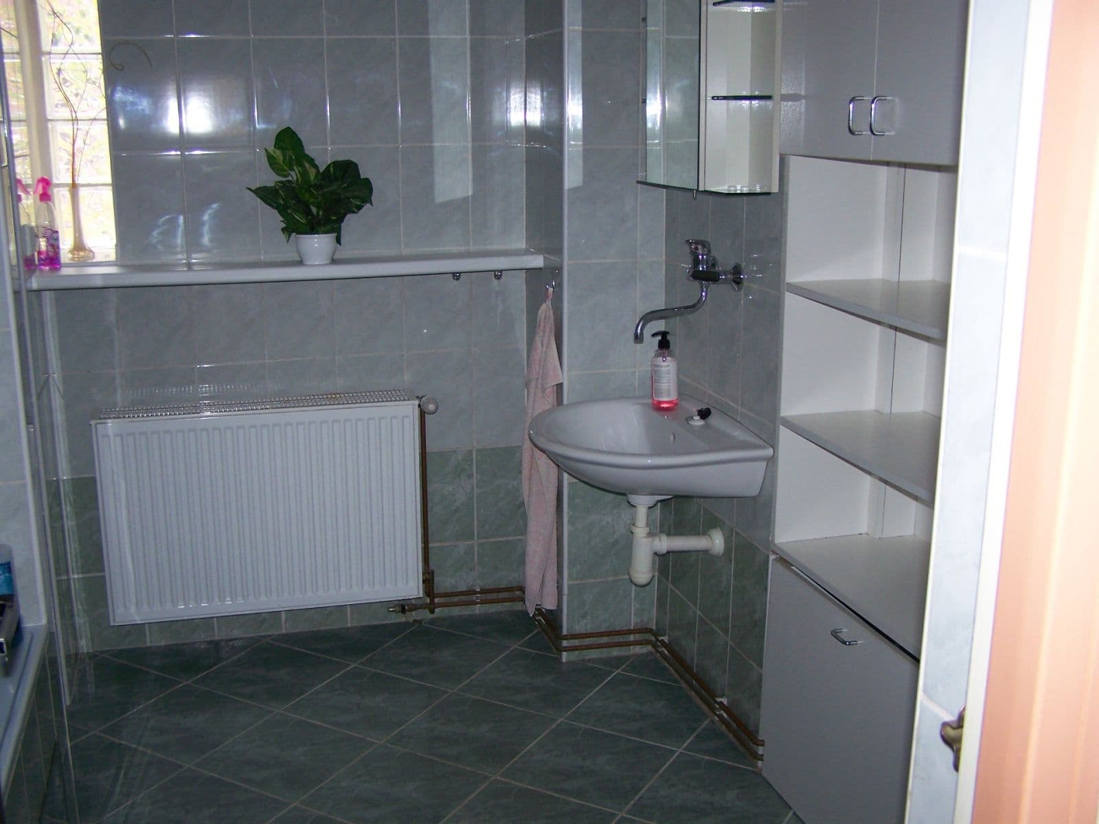 Prenájom domu 104 m², pozemek 212 m², Krupská, Bělá pod Bezdězem, Středočeský kraj Prenájom domu 104 m², pozemek 212 m², Krupská, Bělá pod Bezdězem, Středočeský kraj