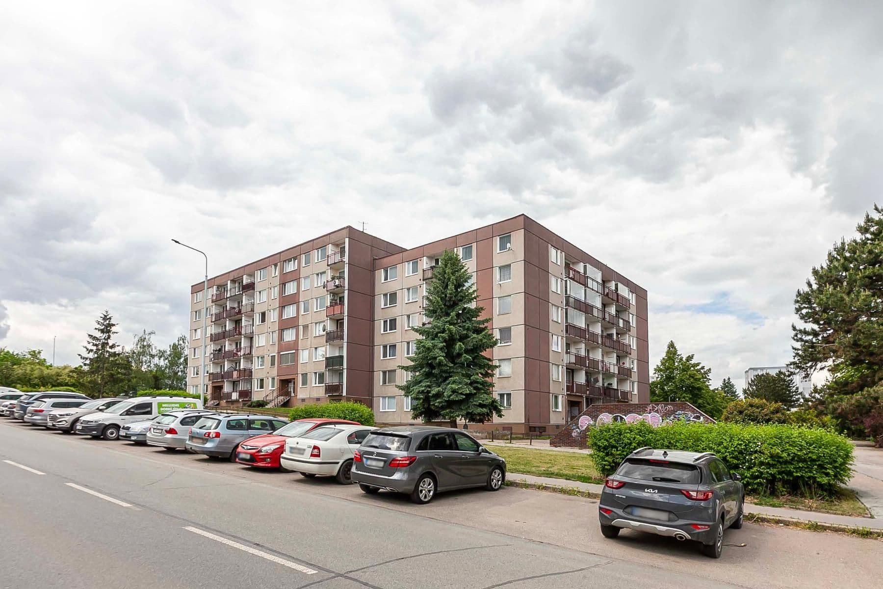 Predaj bytu 1-izbový 45 m², Geologická, Praha, Praha Predaj bytu 1-izbový 45 m², Geologická, Praha, Praha