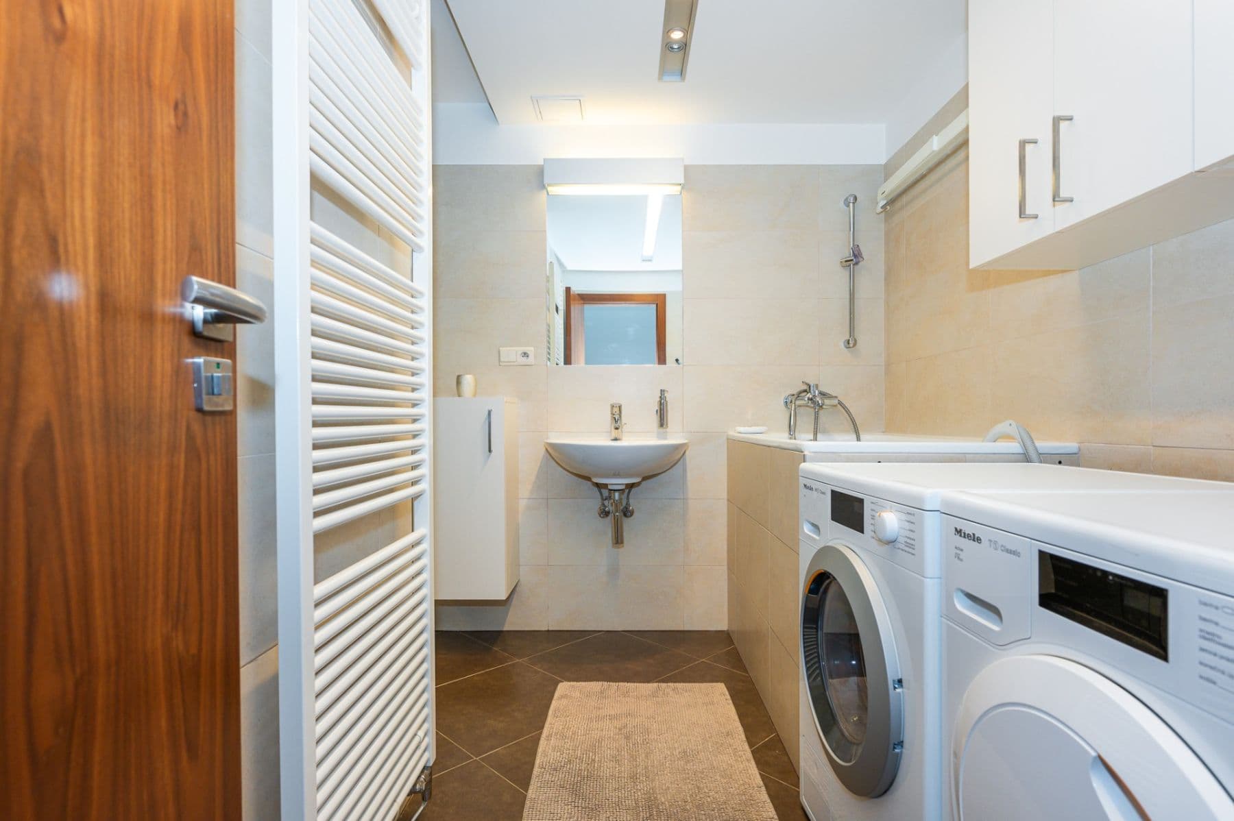 Prenájom domu 437 m², pozemek 1.707 m², Sušilova, Rajhrad, Jihomoravský kraj Prenájom domu 437 m², pozemek 1.707 m², Sušilova, Rajhrad, Jihomoravský kraj