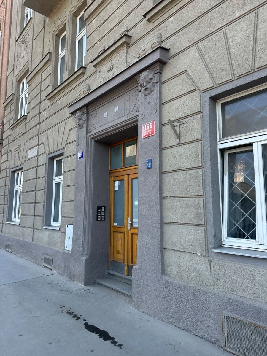Prenájom bytu 2-izbový 42 m², Strakonická, Praha, Praha Prenájom bytu 2-izbový 42 m², Strakonická, Praha, Praha