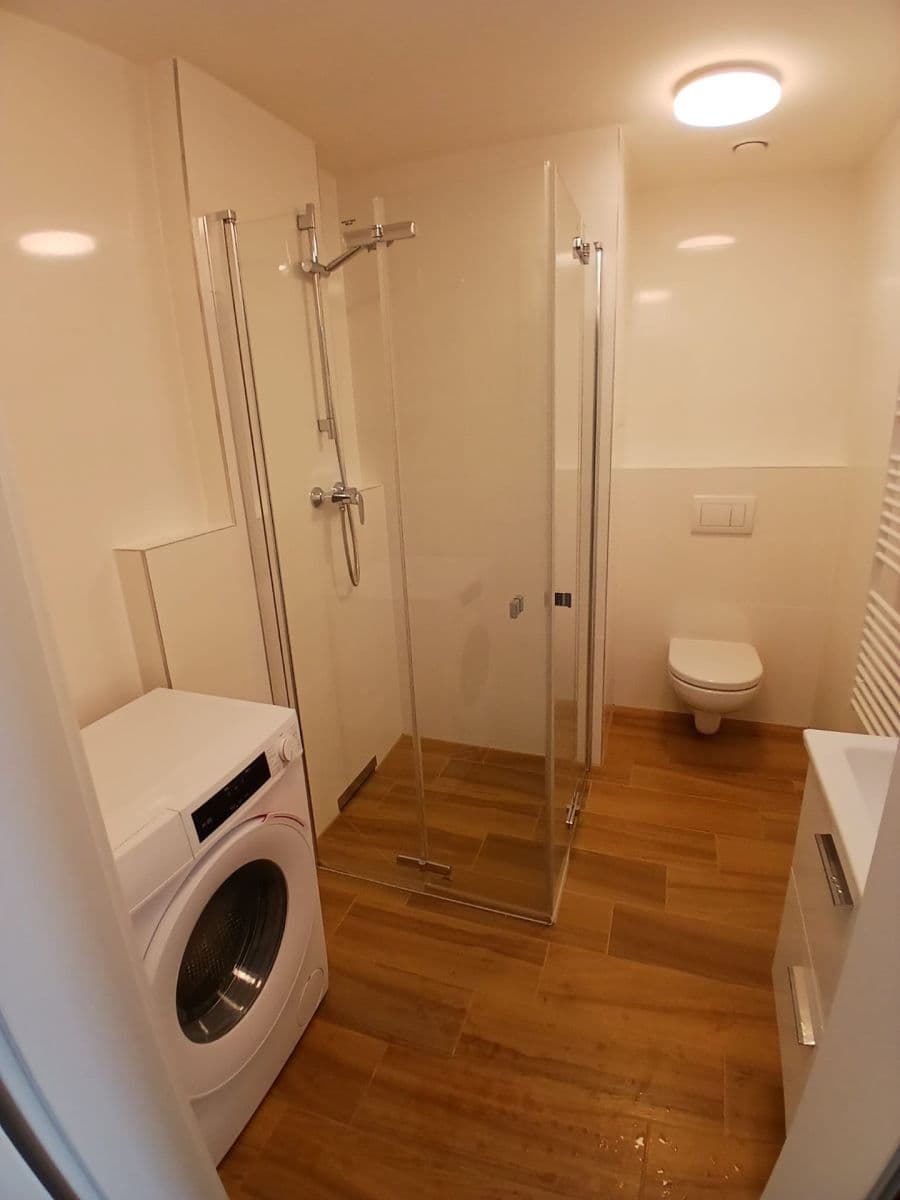 Prenájom bytu 1-izbový 30 m², Arnošta Staňka, Praha, Praha Prenájom bytu 1-izbový 30 m², Arnošta Staňka, Praha, Praha