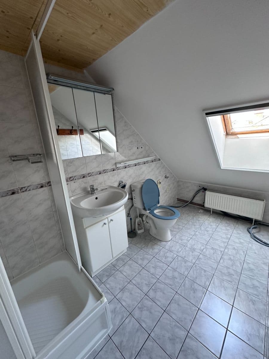 Prenájom bytu 2-izbový 66 m², Masarykova, Kutná Hora, Středočeský kraj Prenájom bytu 2-izbový 66 m², Masarykova, Kutná Hora, Středočeský kraj