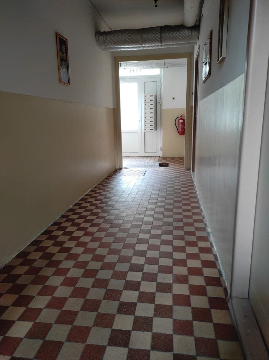 Predaj bytu 2-izbový 56 m², Boženy Němcové, Sokolov, Karlovarský kraj Predaj bytu 2-izbový 56 m², Boženy Němcové, Sokolov, Karlovarský kraj