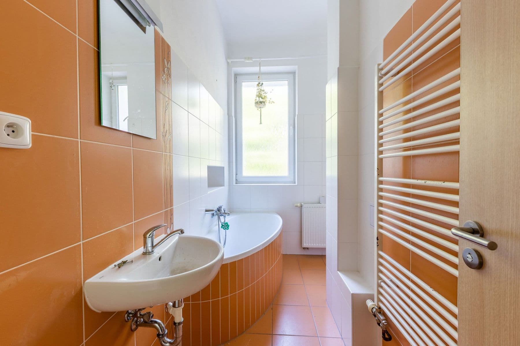 Predaj bytu 2-izbový 50 m², Jablonského, Plzeň, Plzeňský kraj Predaj bytu 2-izbový 50 m², Jablonského, Plzeň, Plzeňský kraj