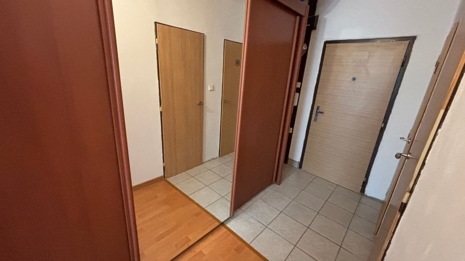 Prenájom bytu 2-izbový 45 m², Žíšovská, Praha, Praha Prenájom bytu 2-izbový 45 m², Žíšovská, Praha, Praha