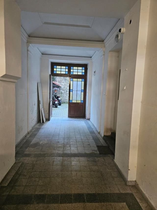Prenájom bytu 3-izbový 55 m², Neklanova, Praha, Praha Prenájom bytu 3-izbový 55 m², Neklanova, Praha, Praha