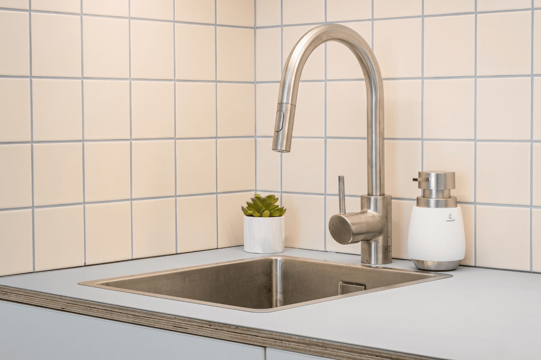 Prenájom bytu 2-izbový 47 m², Pod Zvonařkou, Praha, Praha Prenájom bytu 2-izbový 47 m², Pod Zvonařkou, Praha, Praha