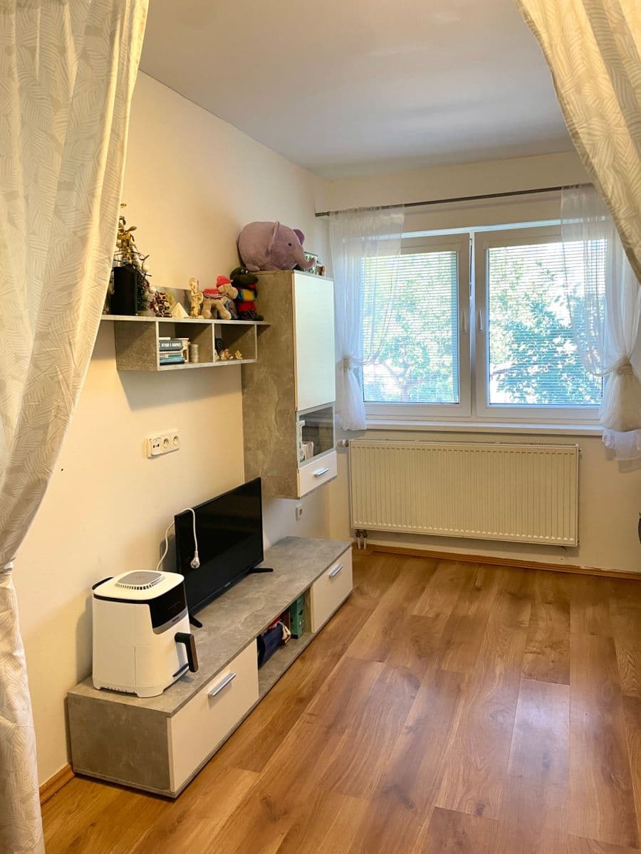 Predaj domu 303 m², pozemok 661 m², Legionářů, Praha, Praha Predaj domu 303 m², pozemok 661 m², Legionářů, Praha, Praha