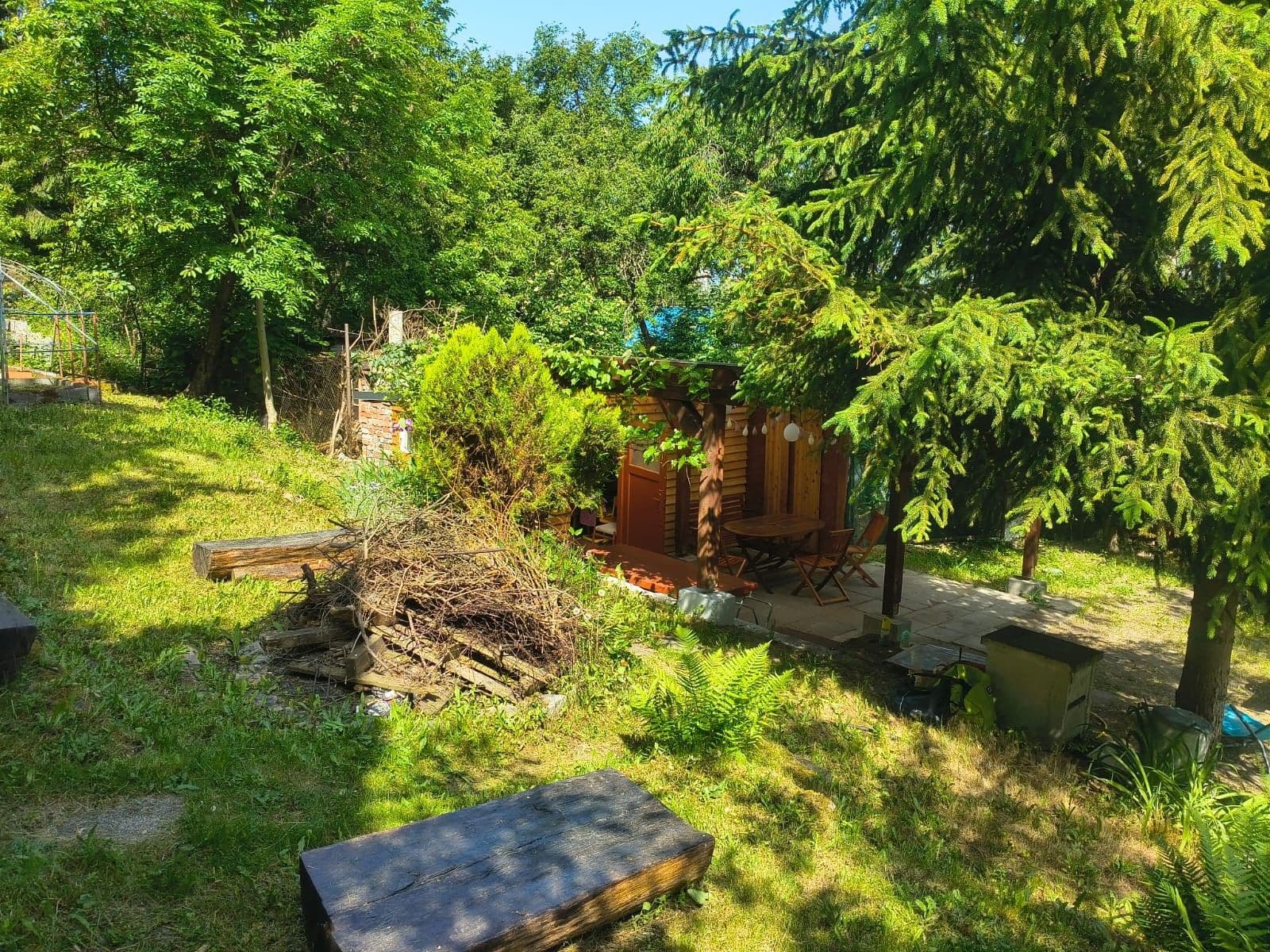 Predaj rekreačného objektu 14 m², pozemek 529 m², Pod Novým lesem, Praha, Praha Predaj rekreačného objektu 14 m², pozemek 529 m², Pod Novým lesem, Praha, Praha