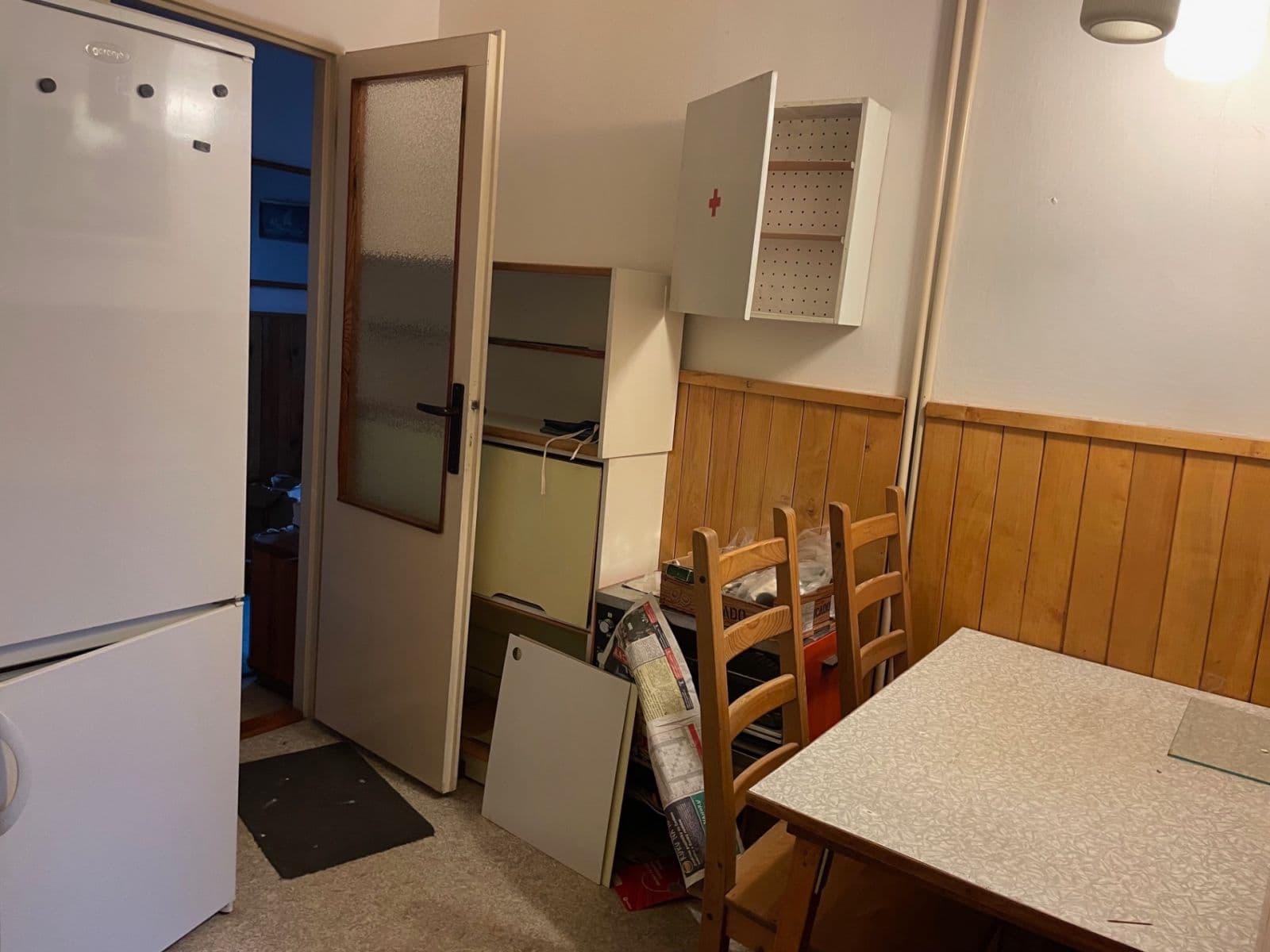 Prenájom bytu 4-izbový 88 m², Ke Kladivům, Praha, Praha Prenájom bytu 4-izbový 88 m², Ke Kladivům, Praha, Praha