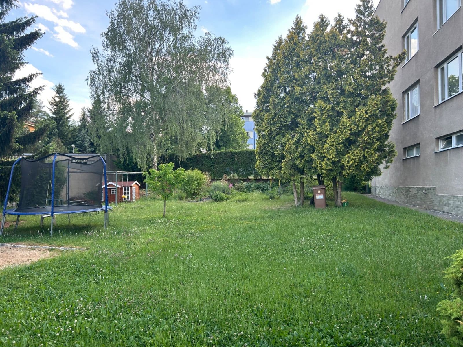 Prenájom bytu 4-izbový 88 m², Ke Kladivům, Praha, Praha Prenájom bytu 4-izbový 88 m², Ke Kladivům, Praha, Praha