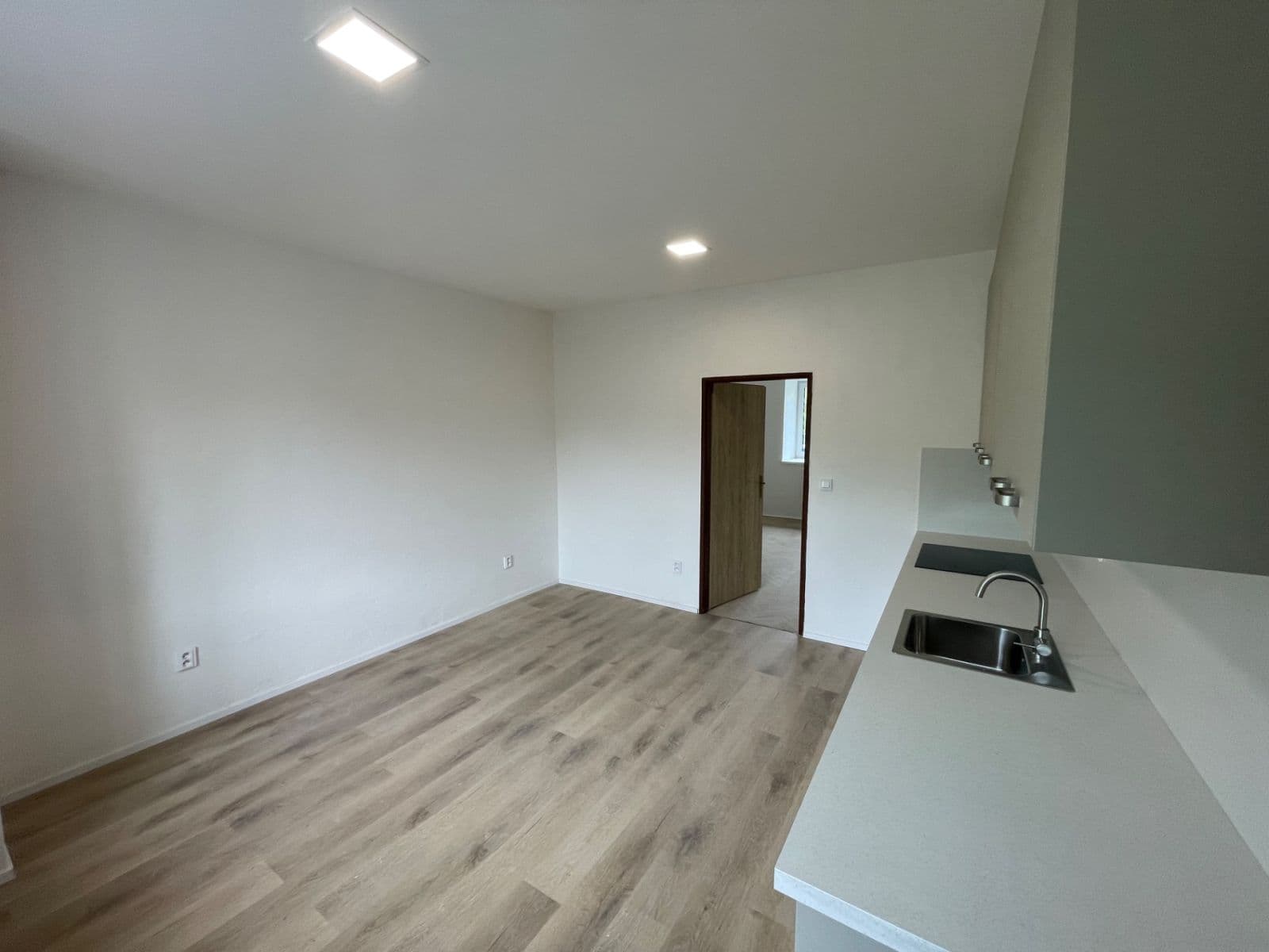 Prenájom bytu 2-izbový 65 m², Boženy Němcové, Budišov nad Budišovkou, Moravskoslezský kraj Prenájom bytu 2-izbový 65 m², Boženy Němcové, Budišov nad Budišovkou, Moravskoslezský kraj