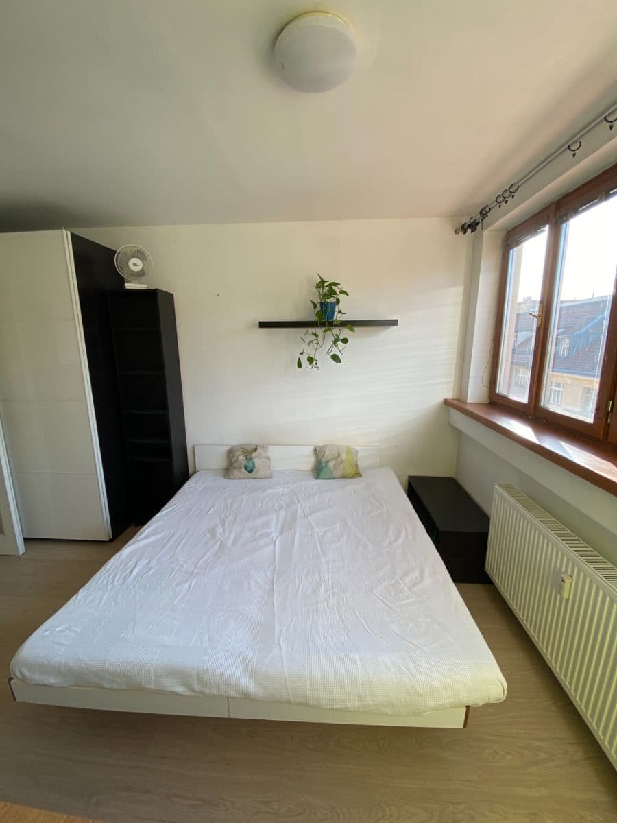 Prenájom bytu 1-izbový 21 m², U Smaltovny, Praha, Praha Prenájom bytu 1-izbový 21 m², U Smaltovny, Praha, Praha