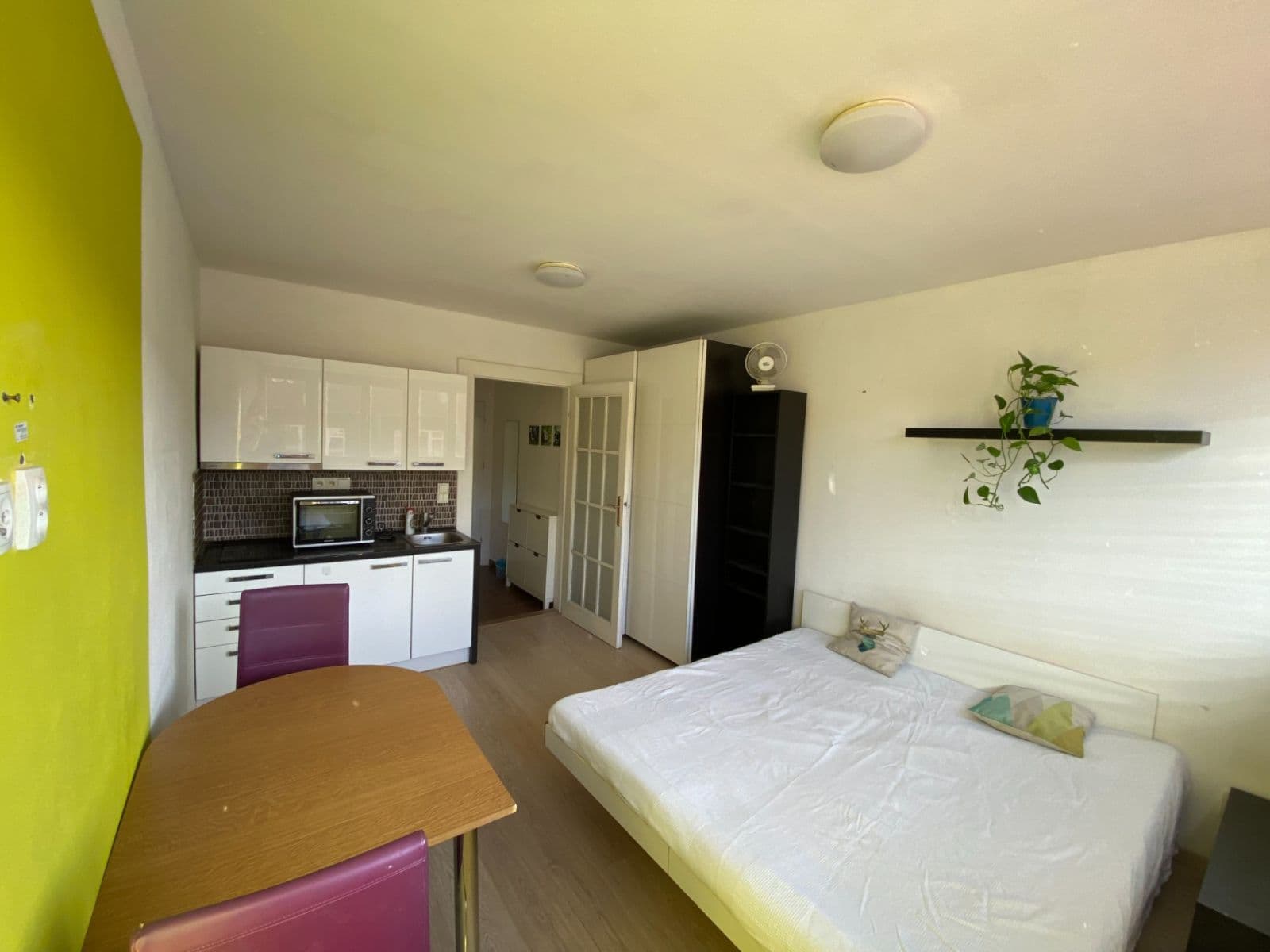 Prenájom bytu 1-izbový 21 m², U Smaltovny, Praha, Praha Prenájom bytu 1-izbový 21 m², U Smaltovny, Praha, Praha
