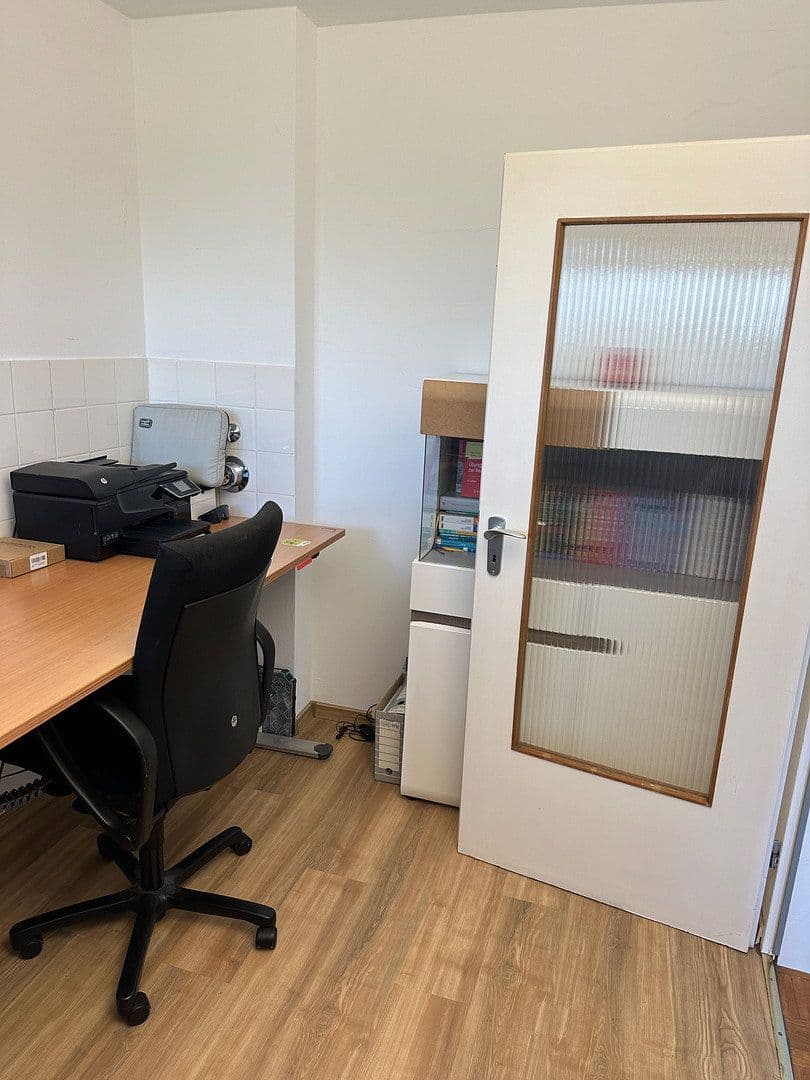 Predaj bytu 1-izbový 42 m², Wittelsbacherstraße 24, Germering, Bavorsko Predaj bytu 1-izbový 42 m², Wittelsbacherstraße 24, Germering, Bavorsko