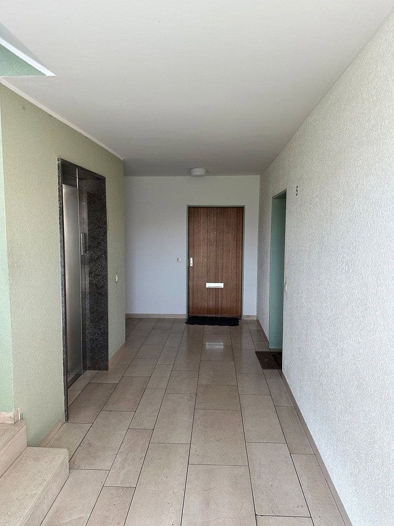 Predaj bytu 1-izbový 42 m², Wittelsbacherstraße 24, Germering, Bavorsko Predaj bytu 1-izbový 42 m², Wittelsbacherstraße 24, Germering, Bavorsko