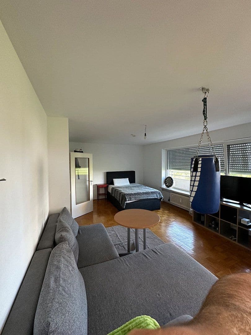 Predaj bytu 1-izbový 42 m², Wittelsbacherstraße 24, Germering, Bavorsko Predaj bytu 1-izbový 42 m², Wittelsbacherstraße 24, Germering, Bavorsko