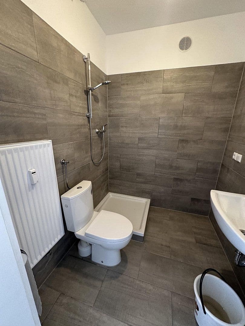 Prenájom bytu 2-izbový 62 m², Mannheim, Bádensko-Wurttembersko Prenájom bytu 2-izbový 62 m², Mannheim, Bádensko-Wurttembersko