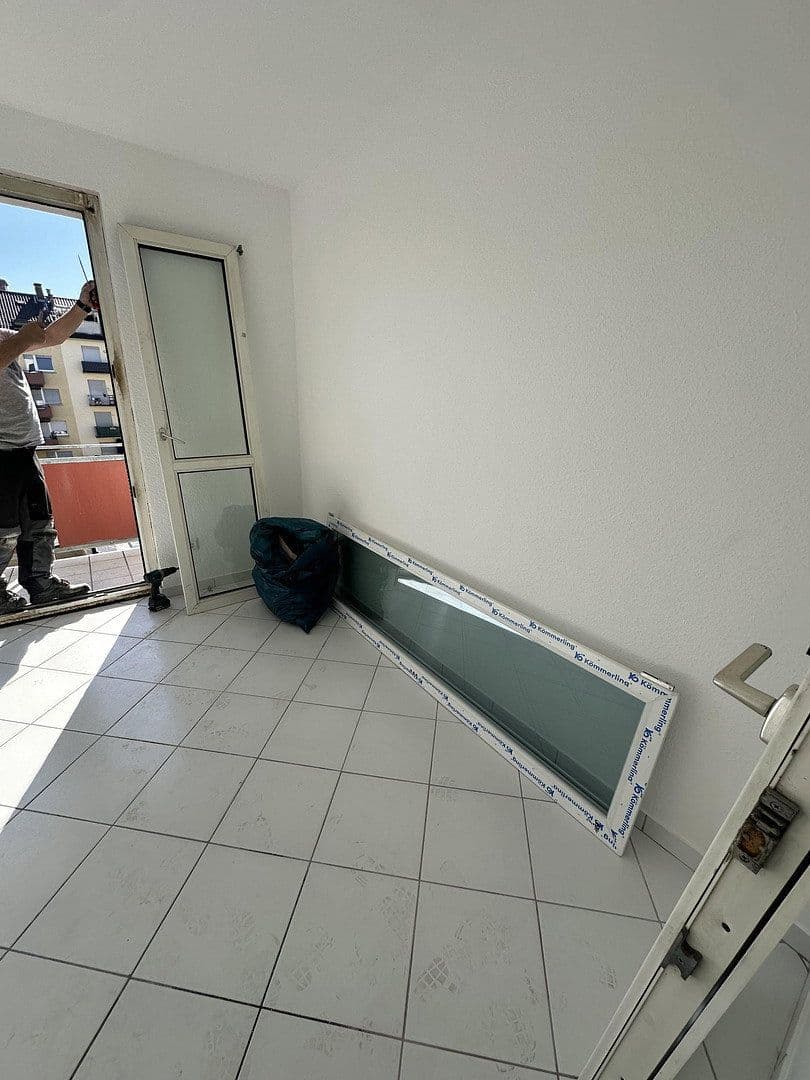 Prenájom bytu 2-izbový 62 m², Mannheim, Bádensko-Wurttembersko Prenájom bytu 2-izbový 62 m², Mannheim, Bádensko-Wurttembersko