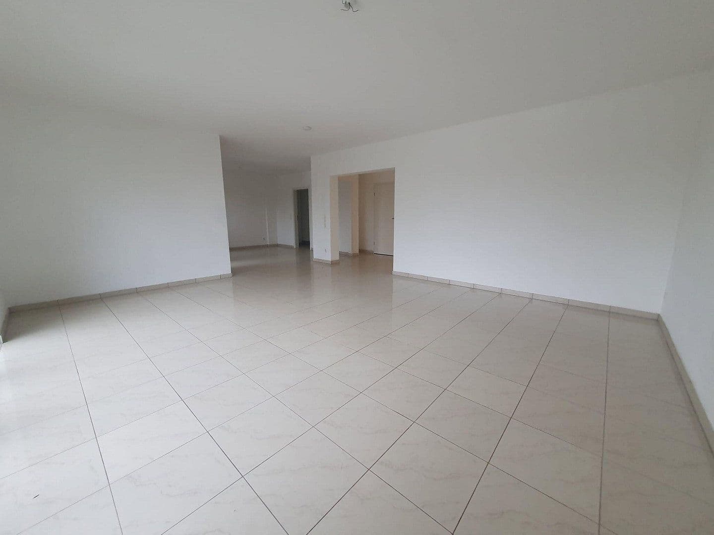 Prenájom bytu 2-izbový 96 m², Haibach, Bavorsko Prenájom bytu 2-izbový 96 m², Haibach, Bavorsko