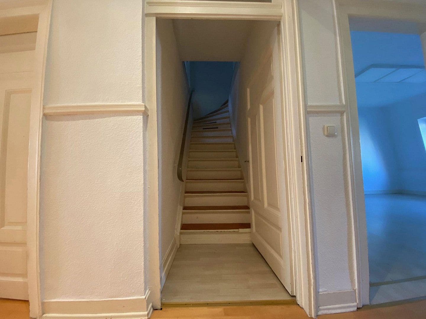 Predaj bytu 4-izbový 112 m², Mainz, Porýnie-Falcko Predaj bytu 4-izbový 112 m², Mainz, Porýnie-Falcko