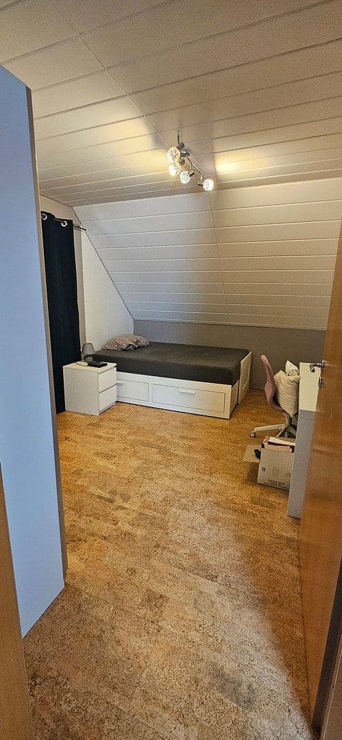 Predaj domu 198 m², pozemek 765 m², Ellgau, Bavorsko Predaj domu 198 m², pozemek 765 m², Ellgau, Bavorsko