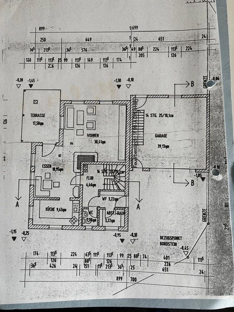 Predaj domu 198 m², pozemek 765 m², Ellgau, Bavorsko Predaj domu 198 m², pozemek 765 m², Ellgau, Bavorsko