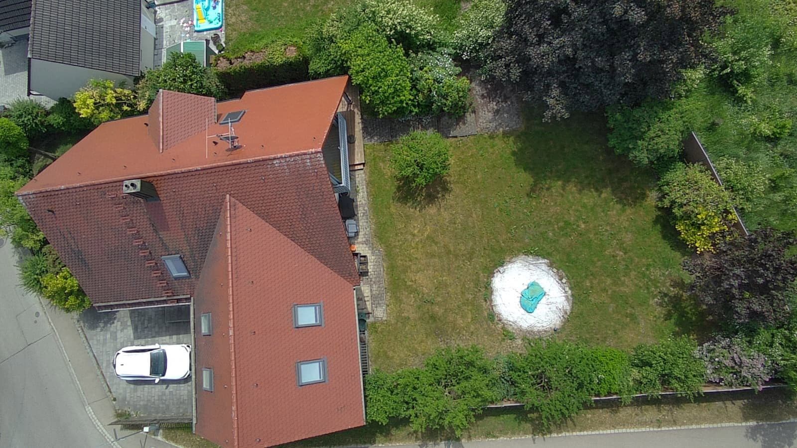 Predaj domu 198 m², pozemek 765 m², Ellgau, Bavorsko Predaj domu 198 m², pozemek 765 m², Ellgau, Bavorsko