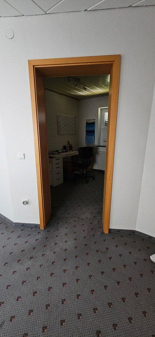 Predaj domu 198 m², pozemek 765 m², Ellgau, Bavorsko Predaj domu 198 m², pozemek 765 m², Ellgau, Bavorsko