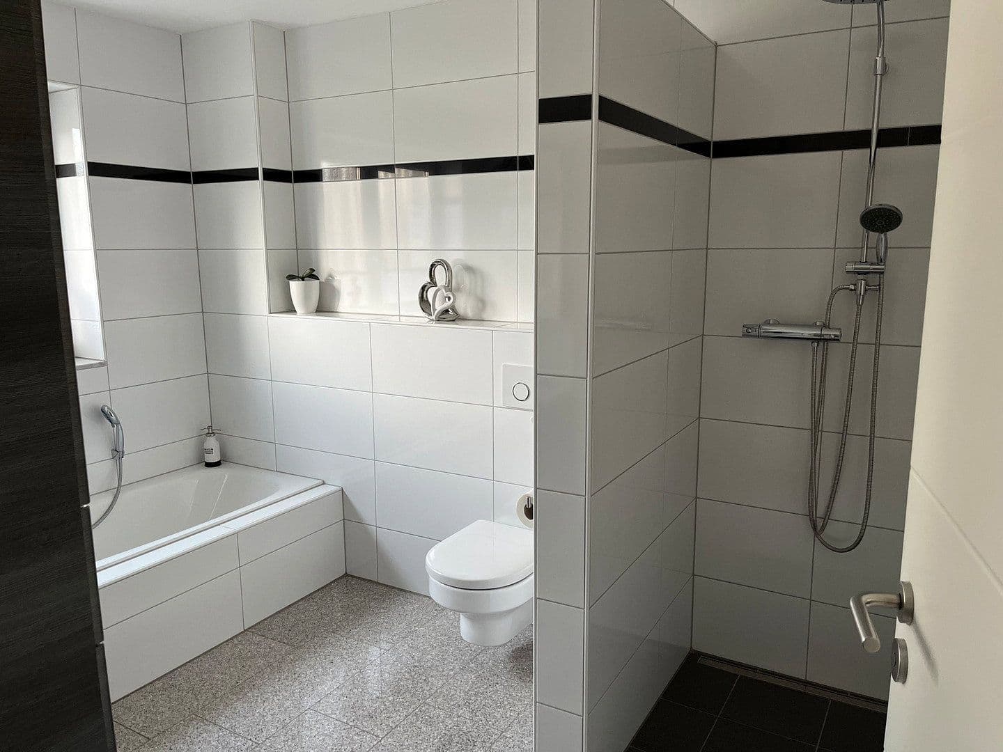 Predaj domu 152 m², pozemek 455 m², Kerpen, Severné Porýnie - Westfálsko Predaj domu 152 m², pozemek 455 m², Kerpen, Severné Porýnie - Westfálsko