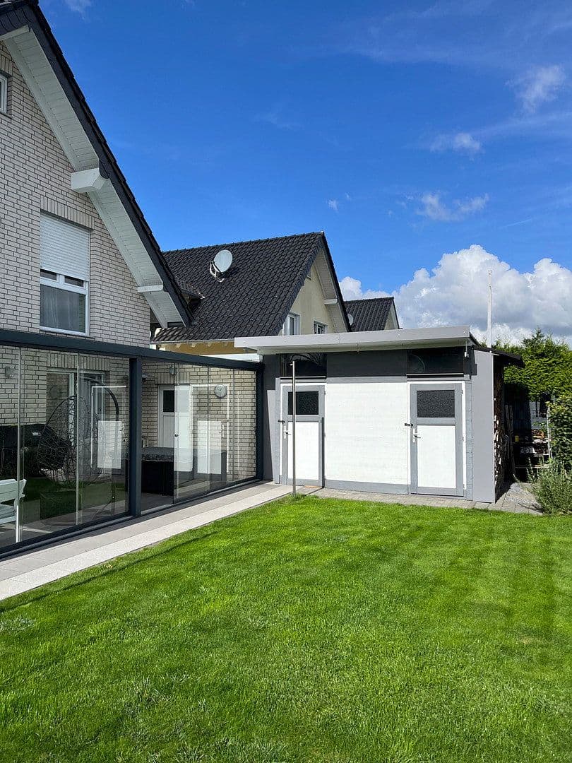 Predaj domu 152 m², pozemek 455 m², Kerpen, Severné Porýnie - Westfálsko Predaj domu 152 m², pozemek 455 m², Kerpen, Severné Porýnie - Westfálsko