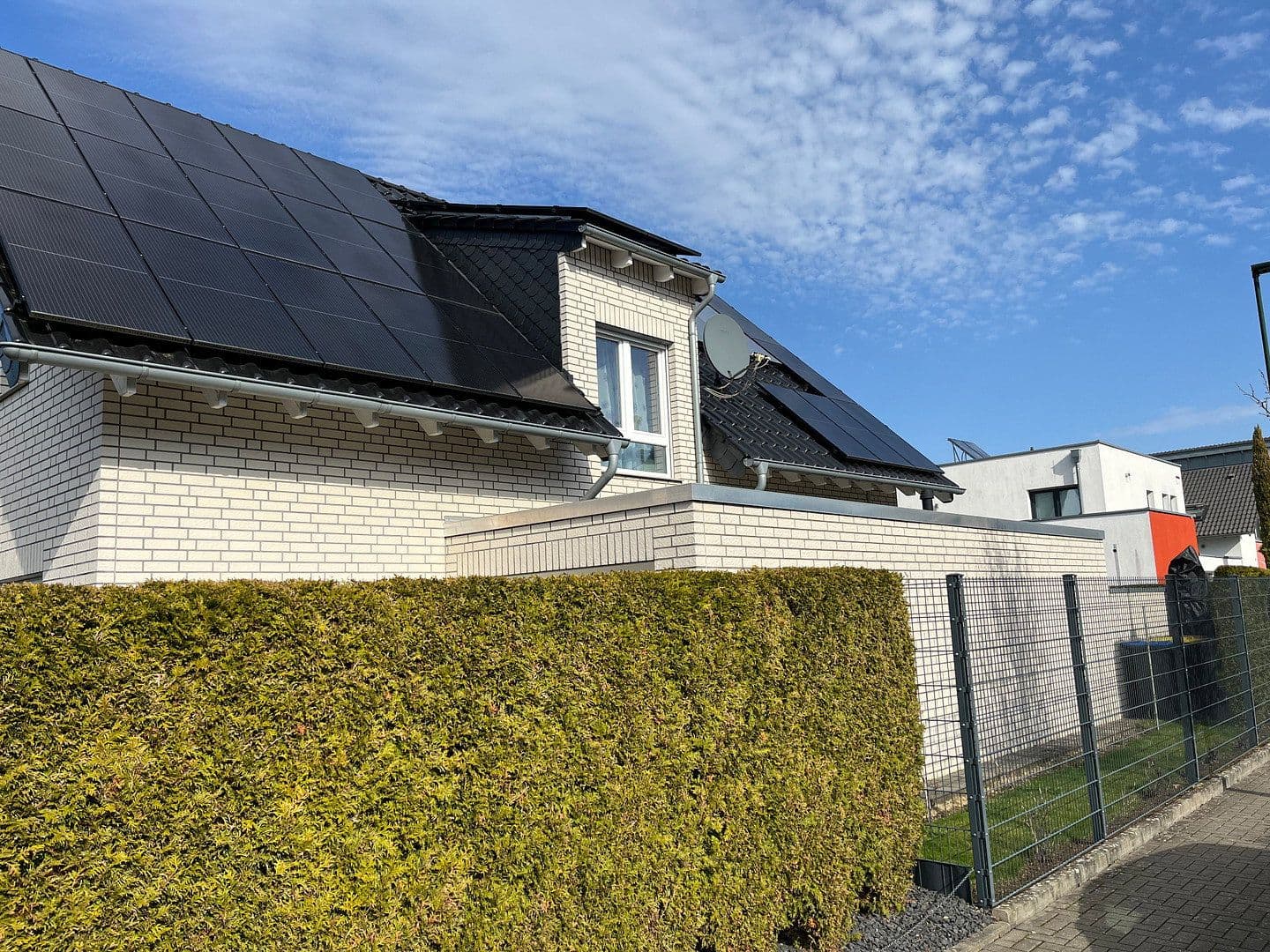 Predaj domu 152 m², pozemek 455 m², Kerpen, Severné Porýnie - Westfálsko Predaj domu 152 m², pozemek 455 m², Kerpen, Severné Porýnie - Westfálsko