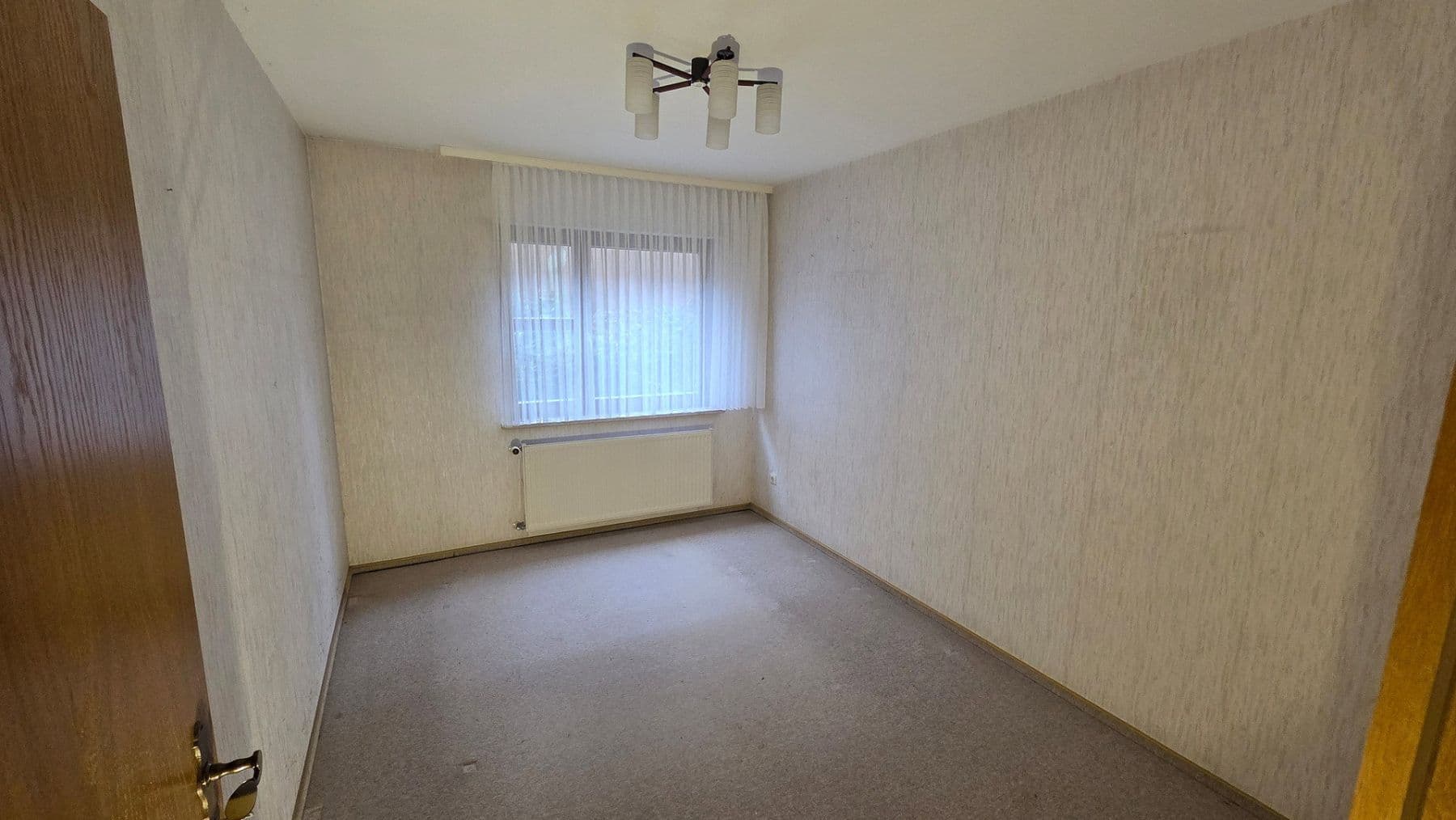 Predaj bytu 3-izbový 86 m², Uhlandstraße, Bad Bergzabern, Porýnie-Falcko Predaj bytu 3-izbový 86 m², Uhlandstraße, Bad Bergzabern, Porýnie-Falcko
