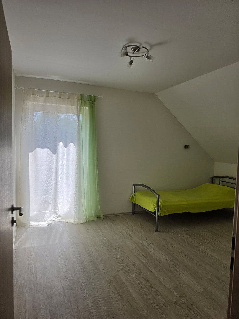 Predaj domu 135 m², pozemek 489 m², Cottbus, Brandenbursko Predaj domu 135 m², pozemek 489 m², Cottbus, Brandenbursko