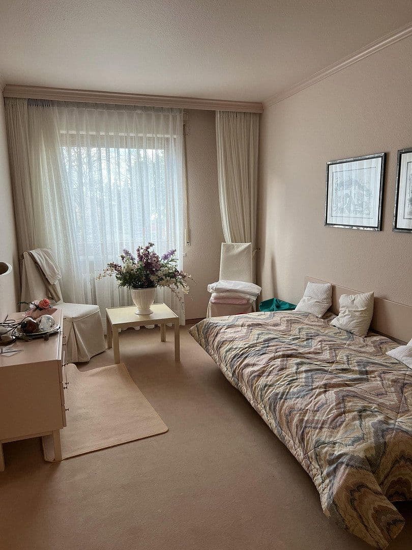 Predaj domu 186 m², pozemek 670 m², Pforzheim, Bádensko-Wurttembersko Predaj domu 186 m², pozemek 670 m², Pforzheim, Bádensko-Wurttembersko